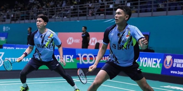 Dikandaskan Wakil Cina, Fajar/Rian Pupus Harapan ke Semi Final Indonesia Masters