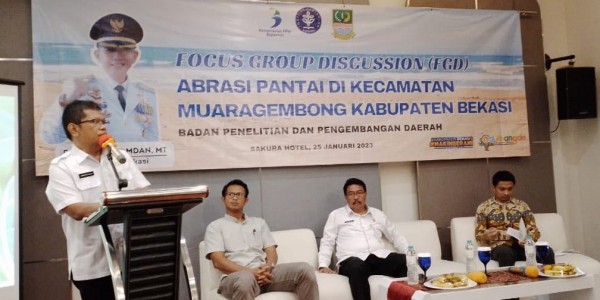 Balitbangda Gelar FGD Abrasi Pantai di Muara Gembong