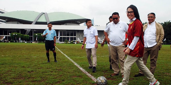 Sepak Bola HUT Ke -15 Gerindra