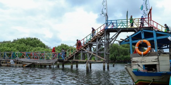 Jembatan Cinta di Bekasi Diharapkan Jadi Wisata Bahari Nusantara
