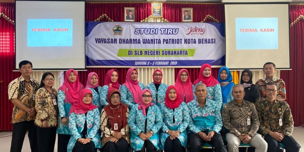Bersama Kadisdik, PKK Kota Bekasi Studi Tiru ke SLBN Surakarta