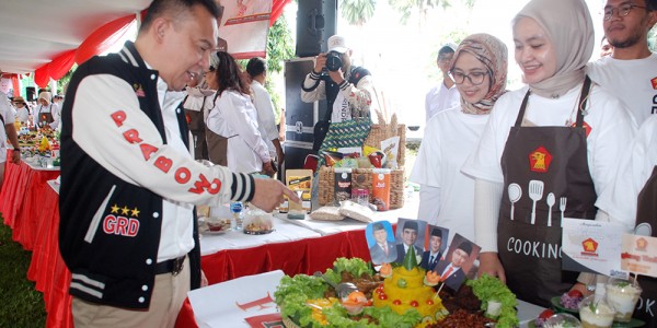 Buka Lomba Tumpeng HUT Ke-15 Gerindra di DPR