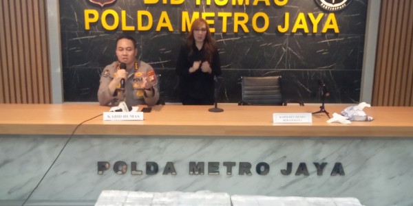 Ratusan Ribu Lembar Dolar Palsu Terungkap, Satu Pelaku Ditangkap