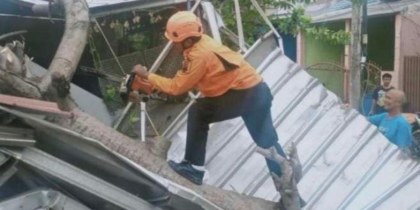 BPBD Kabupaten Bekasi Imbau Masyarakat Waspadai Puting Beliung