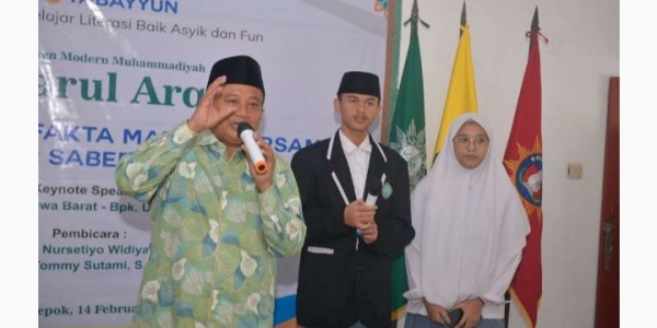Lawan Hoaks, Pemprov Jabar Bekali Santri Cek Fakta Mandiri