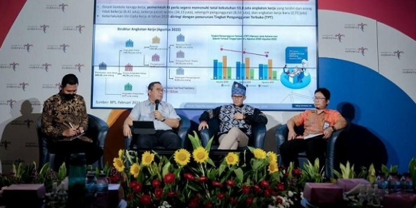 Menparekraf: Pencapaian Target Parekraf 2023 Perlu Ditopang dengan Deregulasi