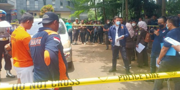 Bripda HS, Anggota Densus yang Bunuh Sopir Taksi di Depok Hadiri Rekonstruksi
