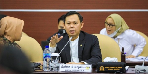 Dorong Peningkatan Nilai Tukar Petani, Sultan Minta Subsidi Pupuk dan Bibit Kembali Ditingkatkan