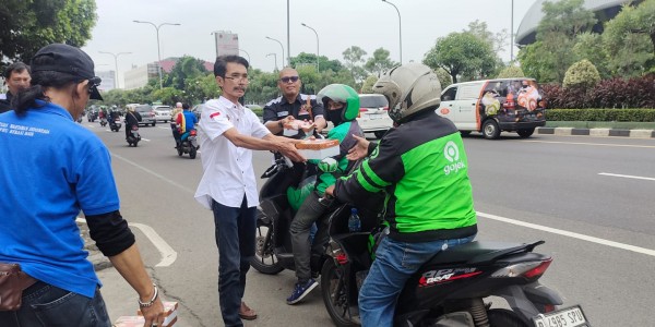 Tasyakuran HPN 2023, PWI Bekasi Raya Santuni Anak Yatim dan Dhuafa