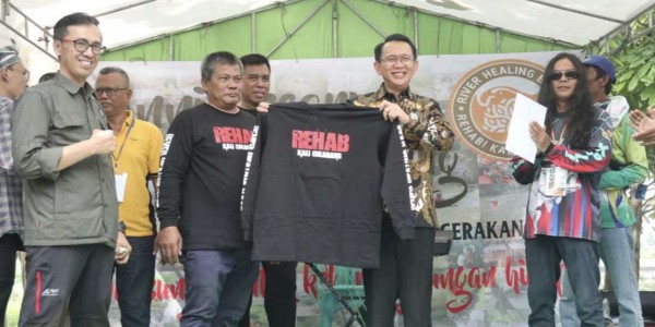 Komunitas Rehab Kali Cikarang Bakal Bikin Sekolah Sungai