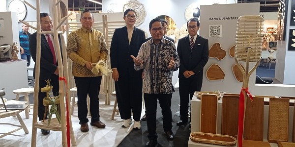Perluas Pasar Ekspor Eropa, Kemenperin Boyong 11 IKM Kerajinan ke Jerman