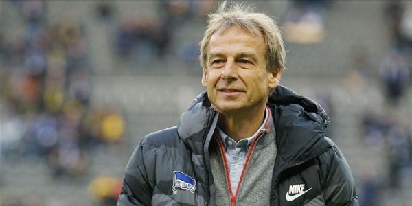 Jurgen Klinsmann Latih tim Sepak Bola Korea Selatan