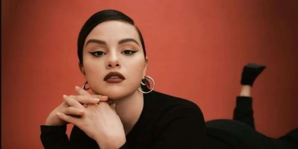 Selena Gomez Keluarkan Kylie Jenner dari Akun IG nya 