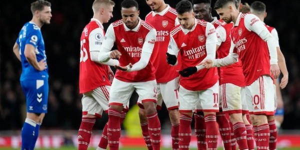 Cukur Bournemouth 3-2, Arsenal Berhasil Bikin 3 Poin Manchester City Jadi Percuma