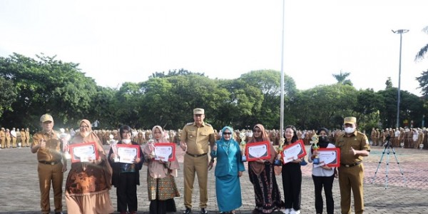 Raih Banyak Prestasi, Bukti Kehadiran PKK Kota Bekasi Sangat Bermanfaat 