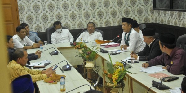 Pedagang Pasar Induk Cibitung Diminta Tunda Pembayaran Lapak