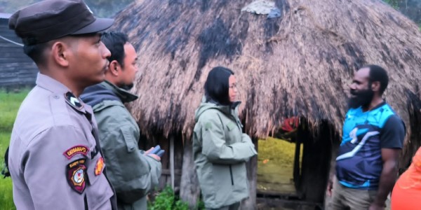Begini Kisah Ipda Merlyn, Dokter Polwan di Sarang KKB Papua