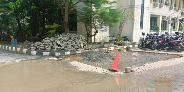 Pengerjaan Proyek Bagian Umum Setda Bekasi Diduga Langgar UU 