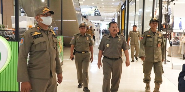 Satpol PP Bekasi Pergoki 10 PNS Keluyuran di Jam Kerja