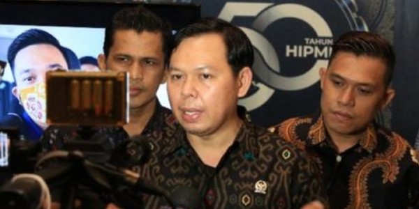 Pelaku Penyelundupan dan Pedagang Pakaian Bekas Impor Harap Hati-hati