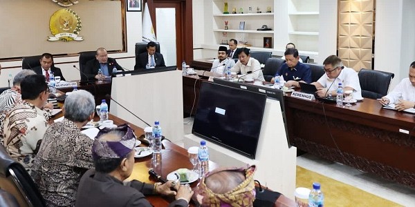 Ketua DPD RI Fasilitasi Pertemuan PT BIBU dan Kemenhub terkait Pembangunan Bandara Bali Utara