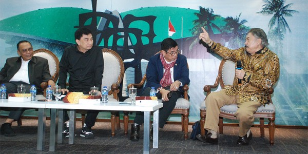 Forum Legislasi Dengan Tema "Quo Vadis Integritas Advokat dalam UU Advokat"