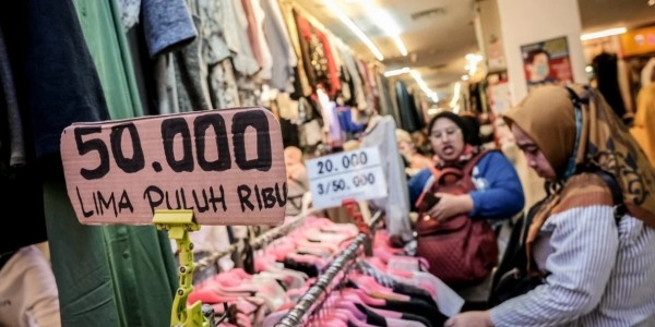 Mafia Impor Produk Cina Makin Keruk Untung Atas Larangan Thrifting