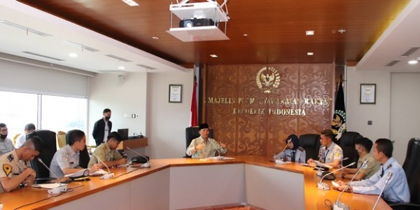 Terima Kunjungan Pengurus FMKI, HNW Apresiasi Upaya Mahasiswa Gaungkan Anti Kekerasan Di Lingkup Perguruan Tinggi Kedinasan Indonesia