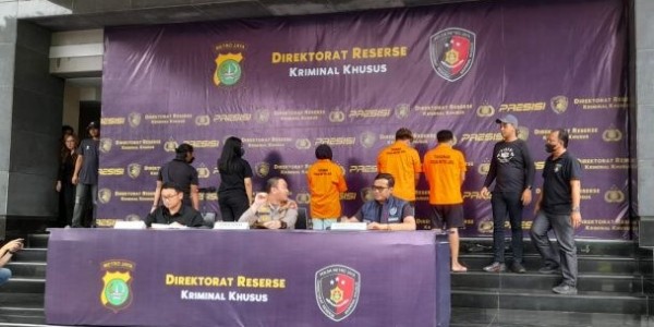 Status WA Baju Sitaan untuk Lebaran, Polisi Tangkap Tiga Orang