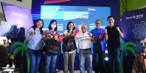 Tabungan BTN Bisnis Road Show di Pasar Tanah Abang Jakarta