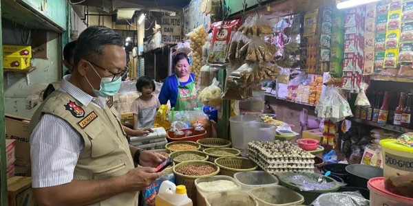 Cek Harga Sembako, Satgas Pangan Polri Temukan Harga Cabai Rawit Merah Turun Drastis
