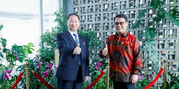 Ahmad Basarah Jadikan Prasasti Kimilsungia Simbol Gerakan Kemerdekaan Palestina