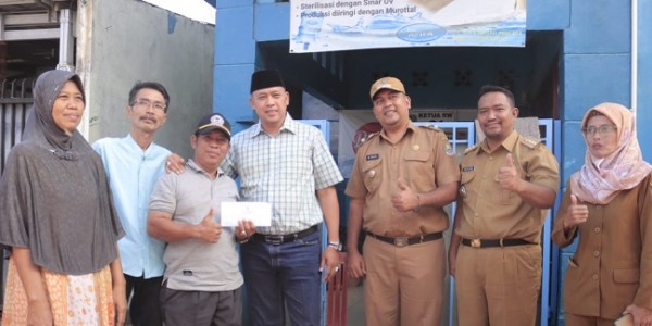 Tri Adhianto Beri Tambahan Bantuan Pribadi untuk Program Rumah Layak Huni