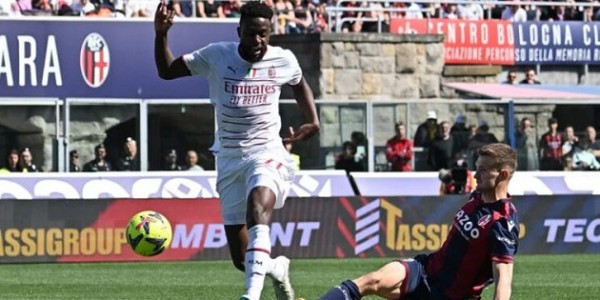 AC Milan Ditahan Imbang Bologna 1-1