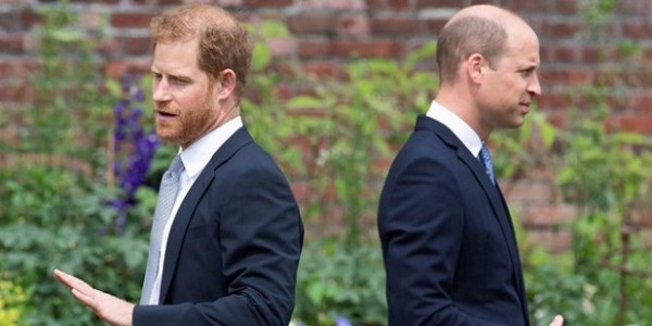 Pangeran William dan Pangeran Harry Jaga Jarak Saat Penobatan Raja Charles di Tengah Perseteruan