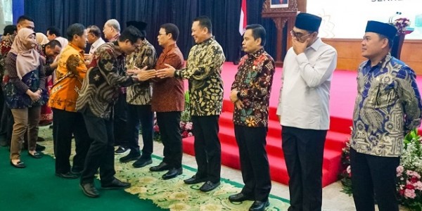 Halalbihalal Pimpinan MPR RI bersama Pegawai Kesetjenan MPR RI, Bamsoet Ingatkan Netralitas ASN di Jelang Pemilu
