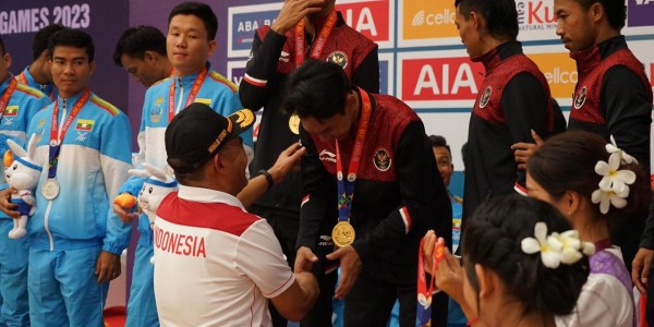 Apresiasi Kontingen Indonesia di SEA Games, Menko PMK Tunggu Kejutan dari Timnas