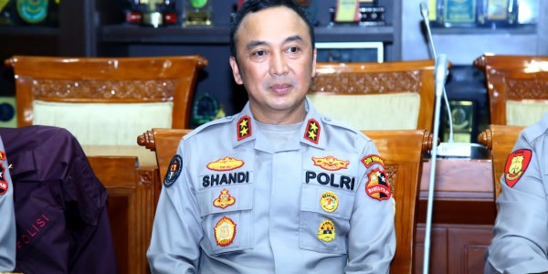 Pelanggaran Lalu Lintas Meningkat Jadi Sebab Tilang Manual Kembali Berlaku