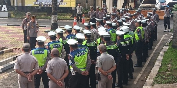Polres Purwakarta Berlakukan Kembali Tilang Manual
