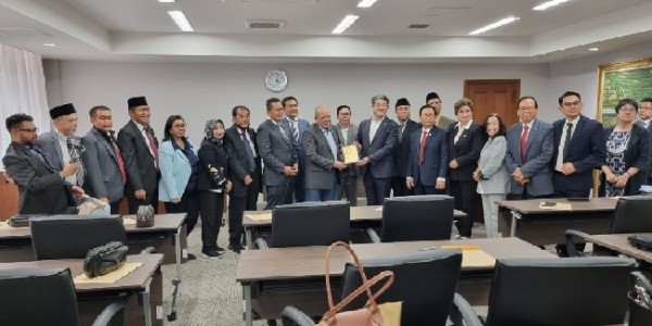 Bertemu Wali Kota Nara, Ketua DPD RI Konkretkan Rencana Sister City 
