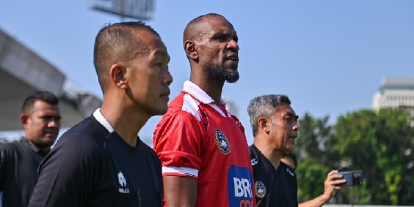 Bakar Semangat Pemain U-16 Indonesia, Eric Abidal: Kalian Bisa Bermain di Eropa