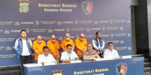 Begini Modus Para Penipu Jastip Tiket Coldplay yang Ditangkap di Sidrap
