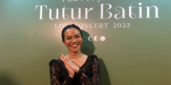 Diejek Ketiaknya Hitam, Ini Jawaban Menohok Yura Yunita