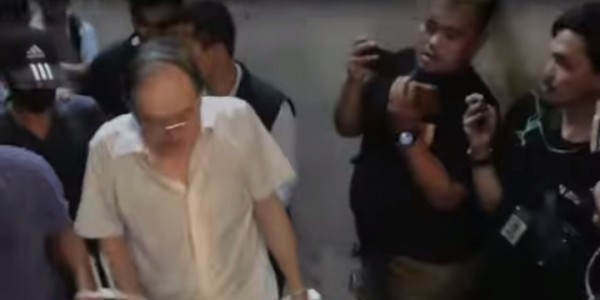 Asyik Judi, Puluhan Lansia Digerebek di Sawah Besar
