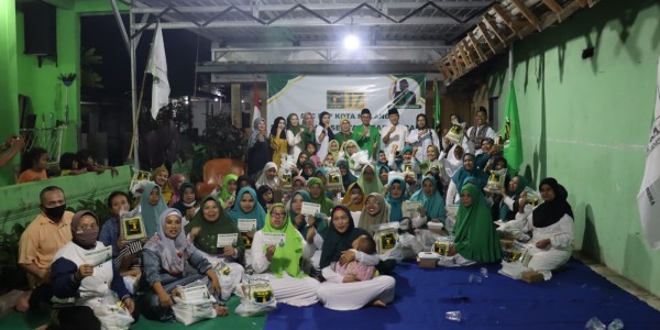 PPP Kota Malang Tebar Beras Murah kepada Masyarakat Kota Malang