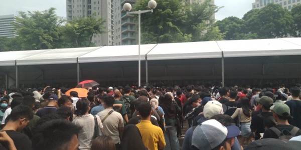Antrean Penukaran Tiket Pertandingan Timnas Indonesia vs Argentina Padat