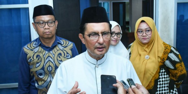 Fadel Muhammad Berencana Bangun Resource Center Di Universitas Negeri Gorontalo