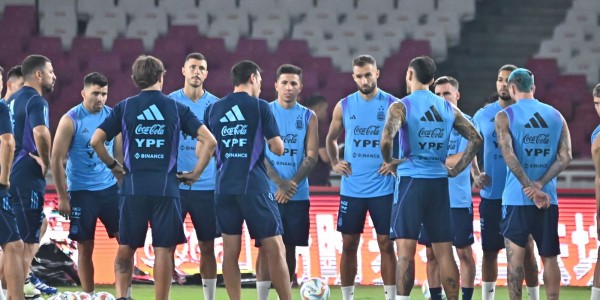 FOTO: Tim Argentina Jajal Stadion GBK Jelang Pertandingan Melawan Indonesia
