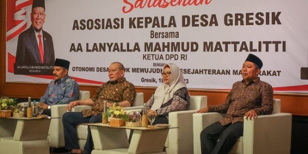 Di Depan Para Kades Gresik, Ketua DPD RI Paparkan Cara Desa Menjadi Kekuatan Ekonomi