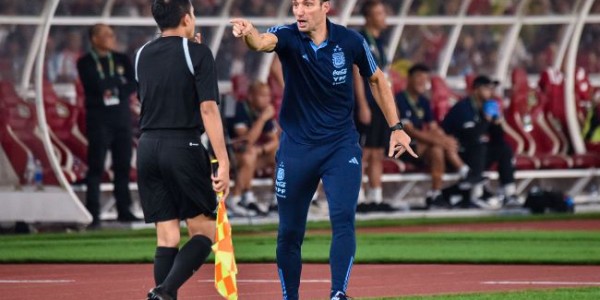 Pelatih Argentina Lionel Scaloni Sebut Indonesia Cukup Sulit Untuk Dikalahkan